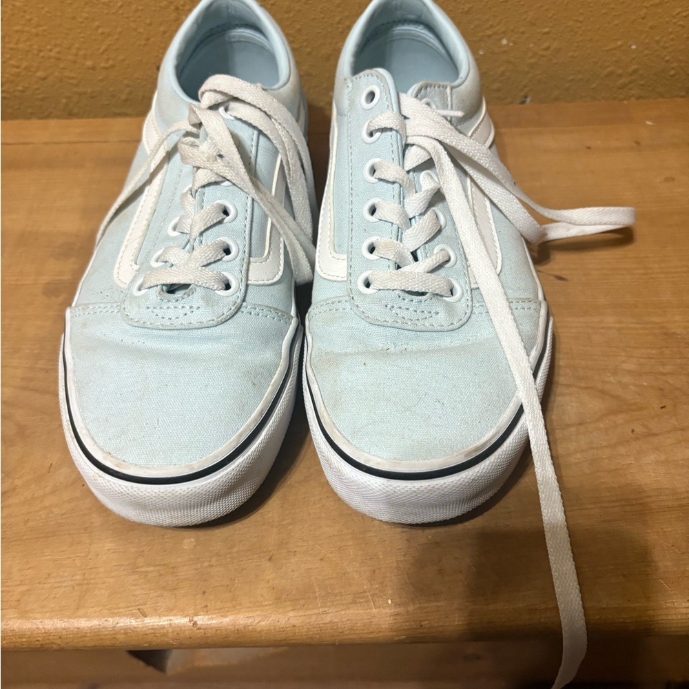 Light Blue Old Skool Vans Size 6 or 7 - Picture 4 of 4